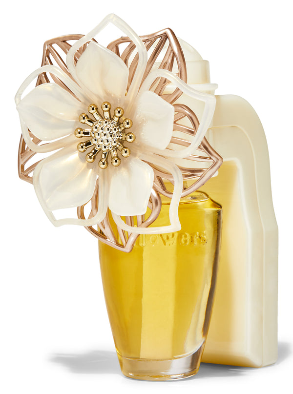 Bath & Body Works - Blossom Wallflower Plug