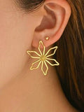 Shein - 2 Pairs Of Attractive 5-Petal Gold Flower Stud Earrings Set,