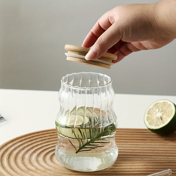 Home.Co - Glass Tumbler with Lid & Straw - Ribbed Wave