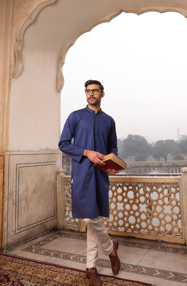 Summer'22 Men Kurta Formal Embroidery Navy Blue