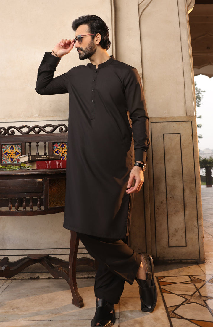 Summer'22 Men Kameez Shalwar With Waist Coat Black