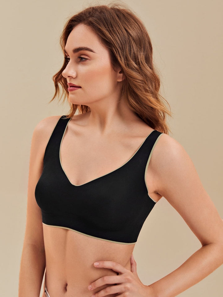 Shein- BASICS Plain Seamless Bra