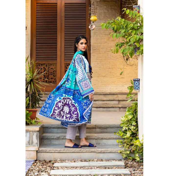 Zellbury- Digital Printed Khaddar Shirt, Khaddar Dupatta & Khaddar Trouser WUW21X30115