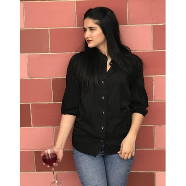 Hues- Black twil blouse