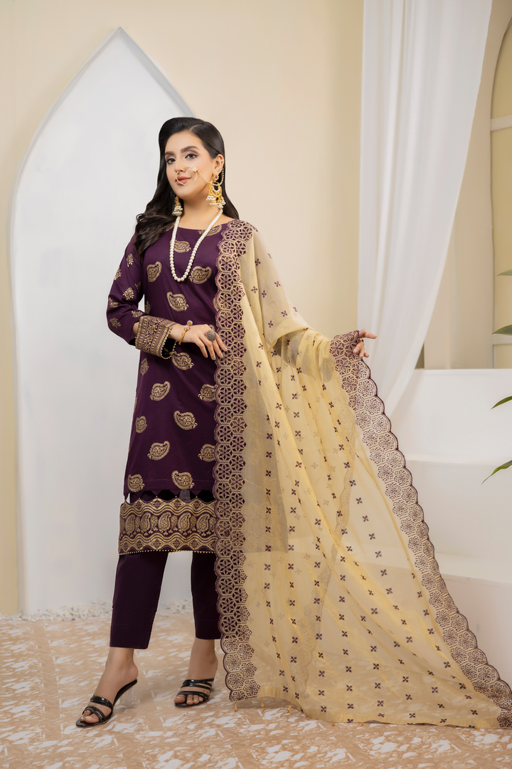 Pearla Lawn Gold Printed with Fancy Schiffli Dupatta PAR-004